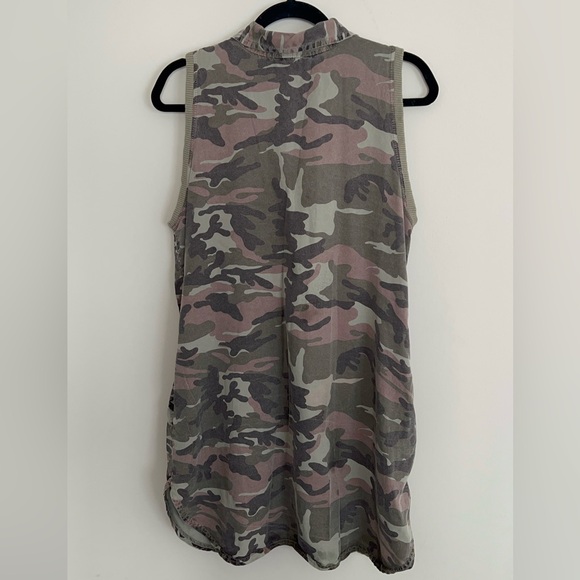 Hard Tail Camouflage Shirt-Dress. - Picture 4 of 9